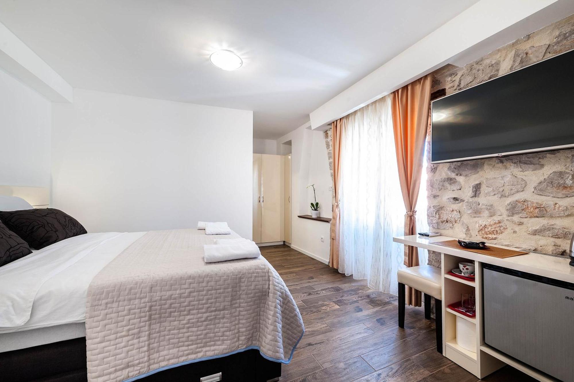 Apartments Palace Rialto Šibenik Стая снимка
