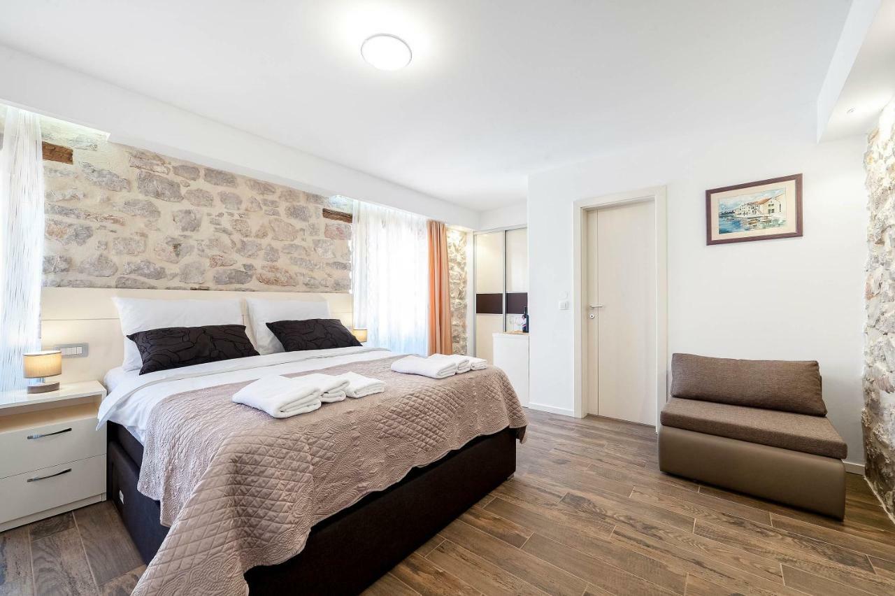 Apartments Palace Rialto Šibenik Екстериор снимка